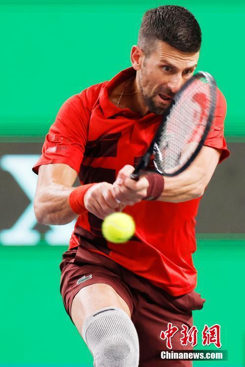 参观者得以 参观者得以