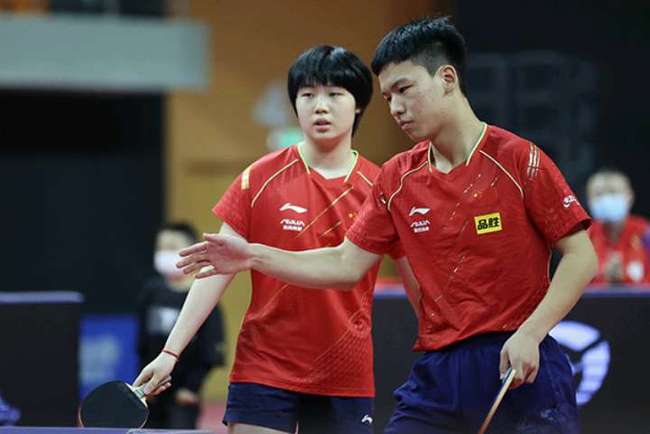 团队在赛后 团队在赛后